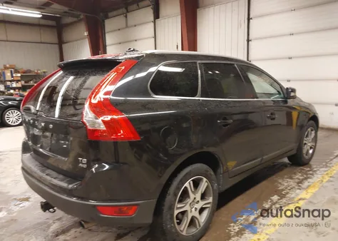 2011 Volvo Xc60 T6 from USA, damaged, VIN YV4902DZ6B2206455